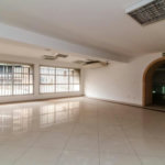 Prédio Comercial de Grande Porte no Centro Histórico de Santos para Venda Ou Aluguel