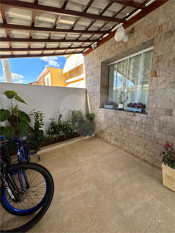 Casa à venda com 2 quartos em Campo Grande, Rio de Janeiro, RJ