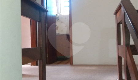 Sobrado à venda ou para alugar com 3 quartos, sendo 1 suíte,  em Horto, São Paulo, SP