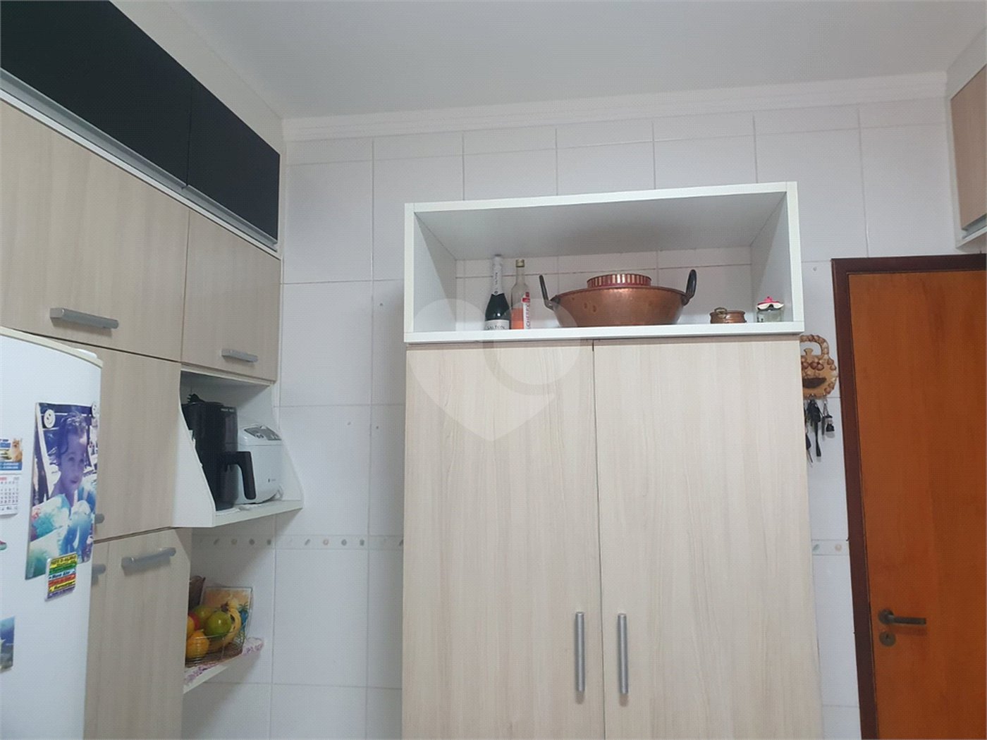 Casa à venda com 2 suítes no condomínio Residencial Maracujás, São Paulo - SP