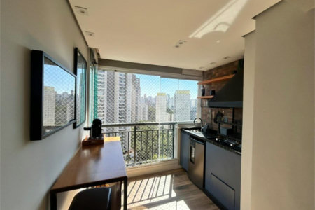 Apartamento à venda com 2 quartos, sendo 1 suíte, em Vila Andrade, São Paulo, SP