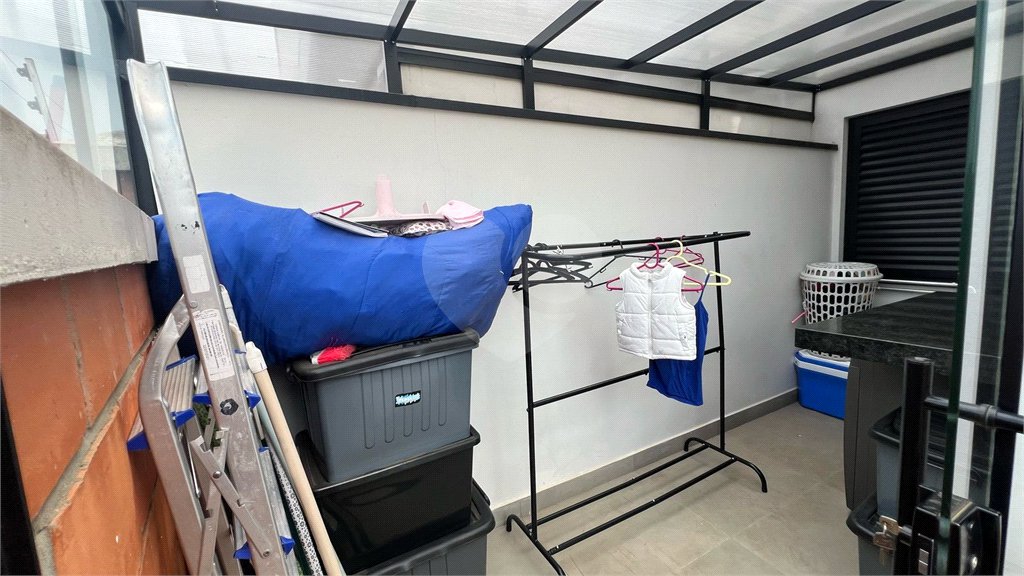 Casa à venda com 3 quartos, sendo 1 suíte, no condomínio Village Moutonnée, Salto - SP