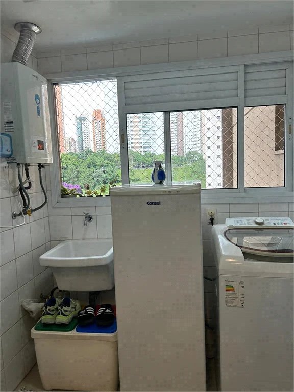 Apartamento à venda com 2 quartos, sendo 1 suíte, em Vila Andrade, São Paulo, SP