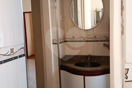 Sobrado à venda com 3 quartos em Santana, São Paulo, SP