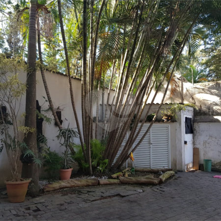Sobrado à venda com 4 quartos, sendo 2 suítes, em Jardim Marajoara, São Paulo, SP
