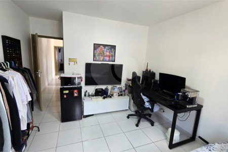 Casa à venda com 3 quartos, sendo 1 suíte, em Vila Maria Eugenia, São Paulo, SP