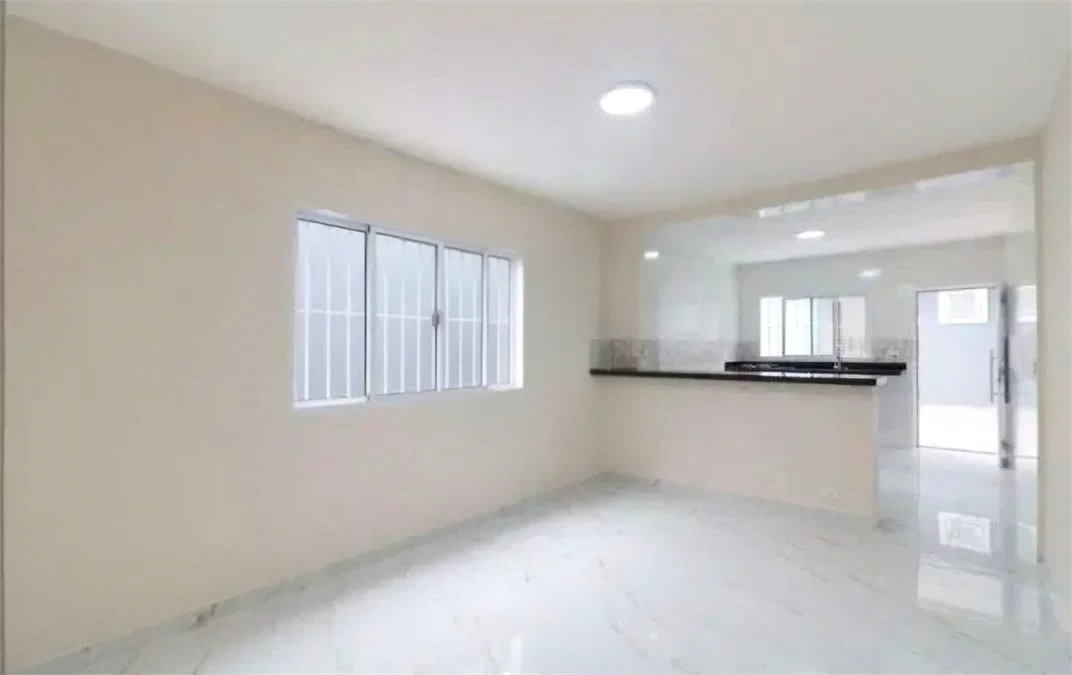 Casa à venda com 3 quartos, sendo 1 suíte, em Jardim Peri Peri, São Paulo, SP
