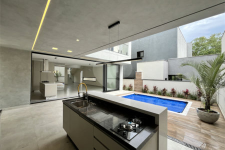 Casa à venda com 4 suítes no condomínio Mont Blanc, Sorocaba - SP