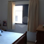 Casa à venda com 3 suítes no condomínio Residencial Marchant Buarque, Atibaia - SP