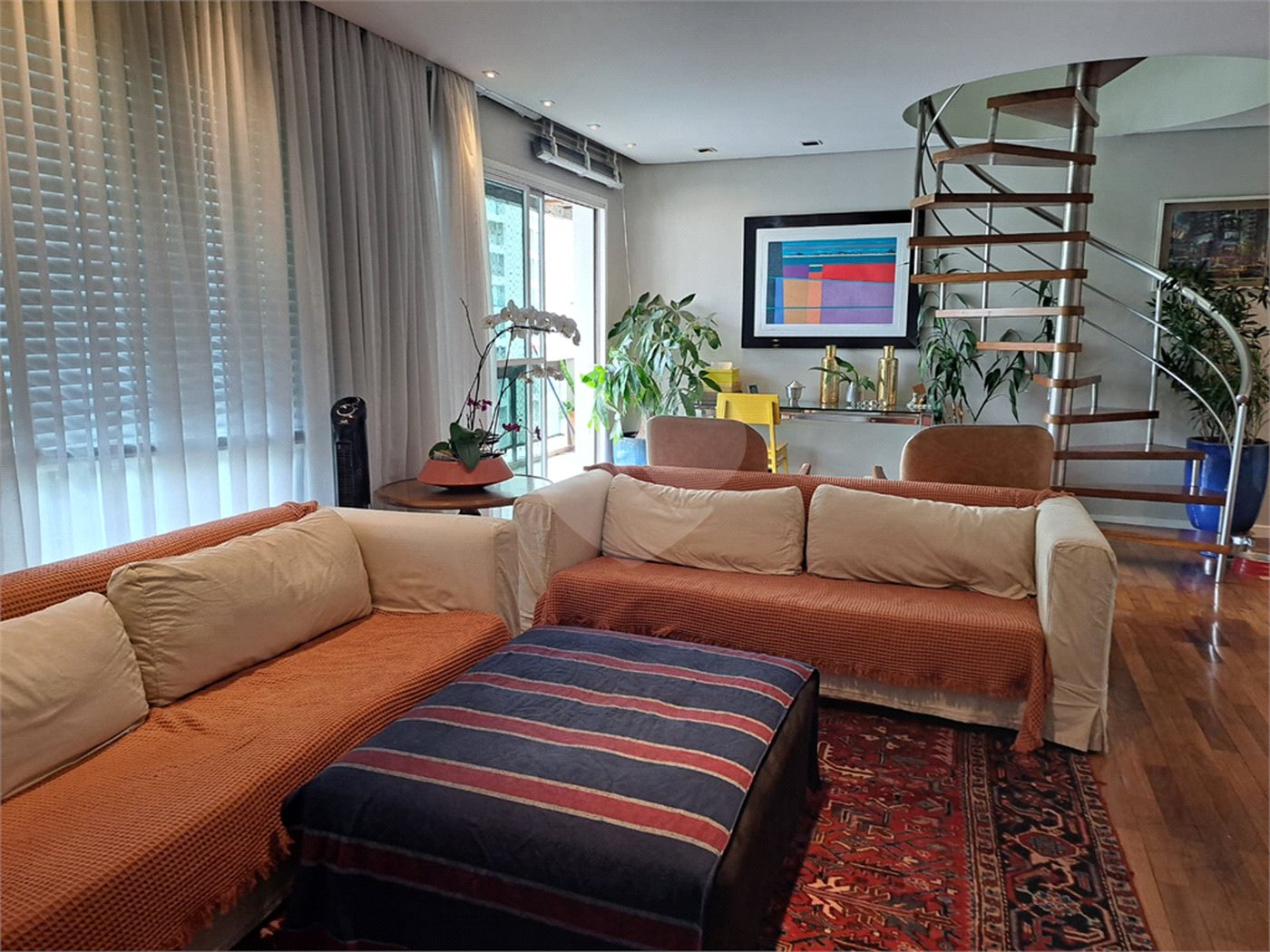 Apartamento à venda com 3 suítes em Campo Belo, São Paulo, SP