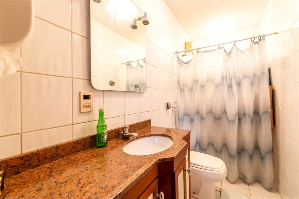 Casa à venda com 4 quartos, sendo 2 suítes, em Brooklin Paulista, São Paulo, SP