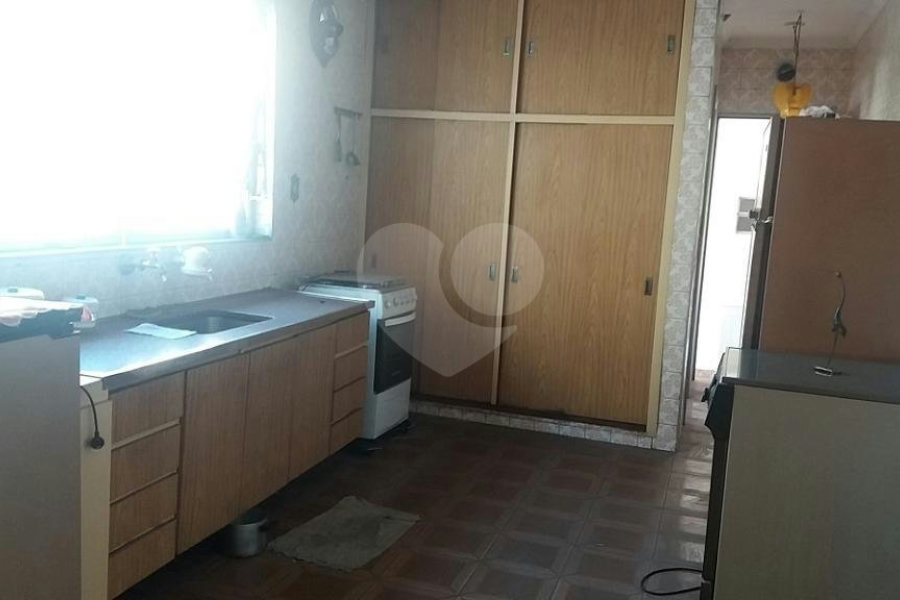 Casa Térrea à venda com 3 quartos em Bom Retiro, São Paulo, SP