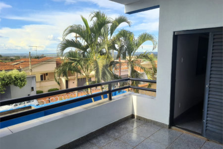 Casa à venda com 5 quartos, sendo 1 suíte, em Residencial e Comercial Palmares, Ribeirão Preto, SP