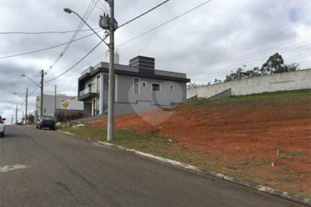 Terreno à venda no condomínio Residencial Veneza, Mogi das Cruzes - SP
