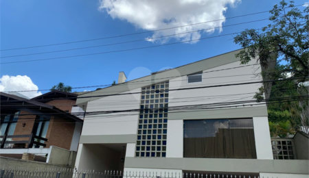 Sobrado à venda com 3 quartos, sendo 2 suítes,  em Jardim São Bento, São Paulo, SP