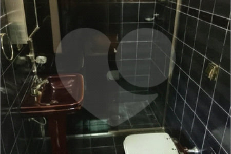 Casa para alugar com 6 quartos, sendo 2 suítes,  em Vila São João, Guarulhos, SP