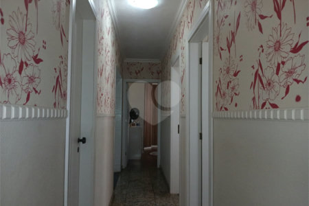 Casa à venda com 3 quartos, sendo 1 suíte,  em Esplanada Mendes Moraes, São Roque, SP