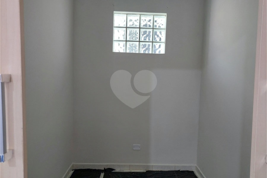 Casa à venda com 3 quartos, sendo 1 suíte, em Barreiro, Mairiporã, SP