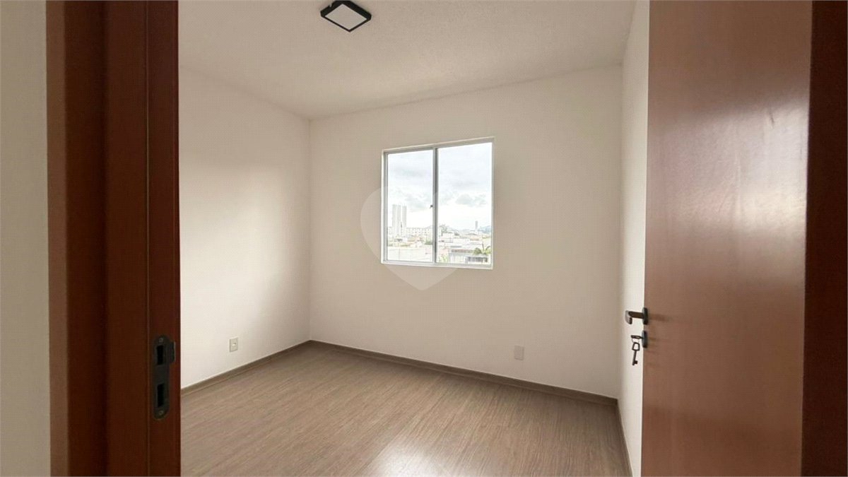 Apartamento à venda com 2 quartos em Guaratiba, Rio de Janeiro, RJ