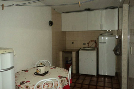 Casa à venda com 3 quartos, sendo 1 suíte, em Jardim Cláudia, São Paulo, SP