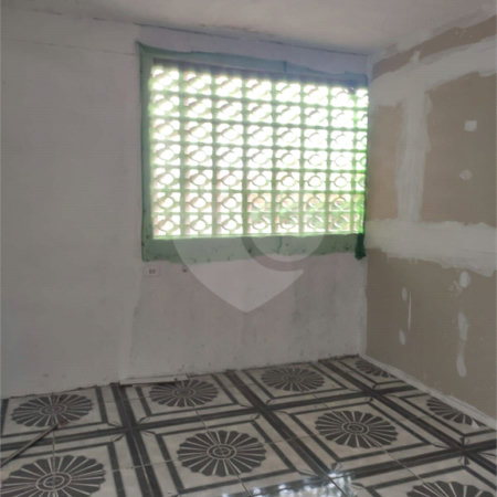 Casa à venda com 1 quarto em Jardim Varan, Suzano, SP