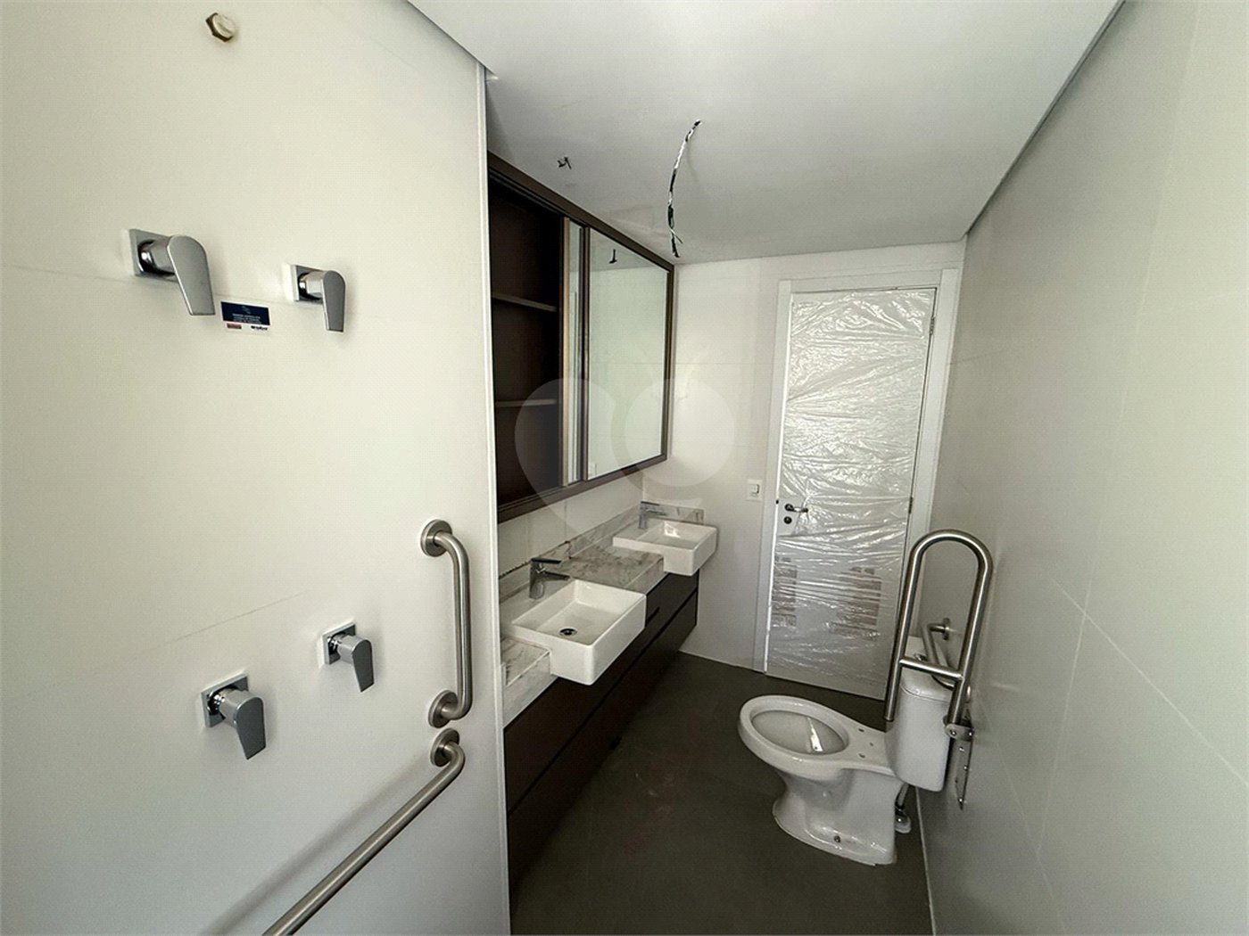 Apartamento à venda com 3 suítes em Sumarezinho, São Paulo, SP