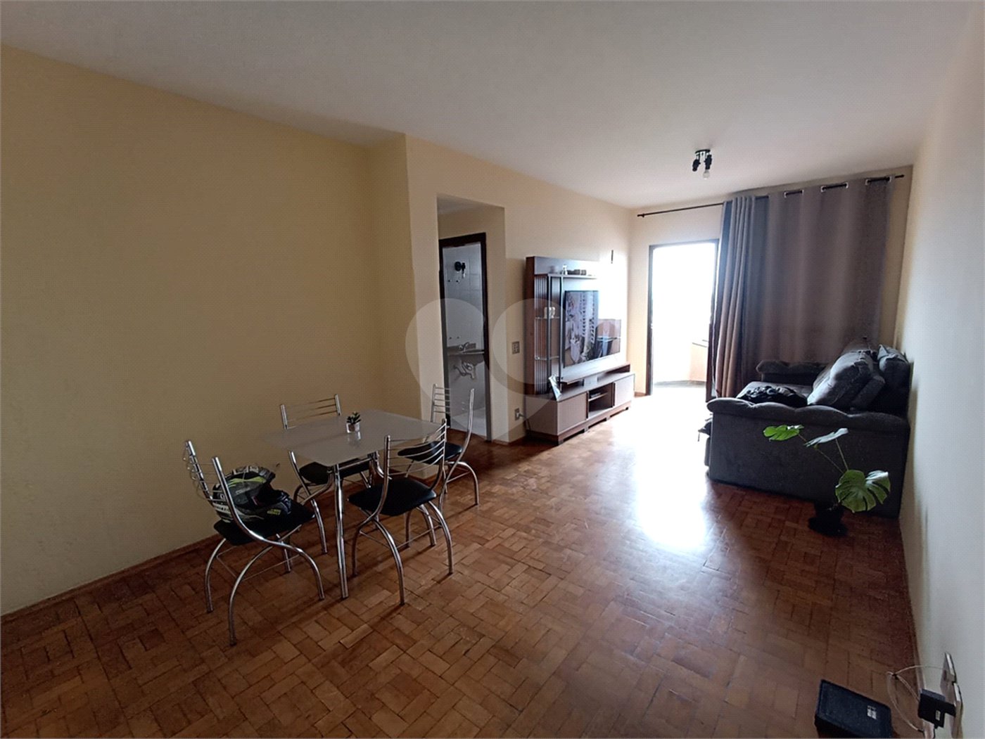 Apartamento à venda com 2 quartos, sendo 1 suíte, em Vila Maria, Itapetininga, SP