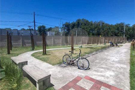 Apartamento para alugar com 2 quartos em Santíssimo, Rio de Janeiro, RJ
