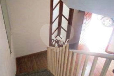 Casa à venda com 3 quartos, sendo 1 suíte, em Vila Nova Carolina, São Paulo, SP