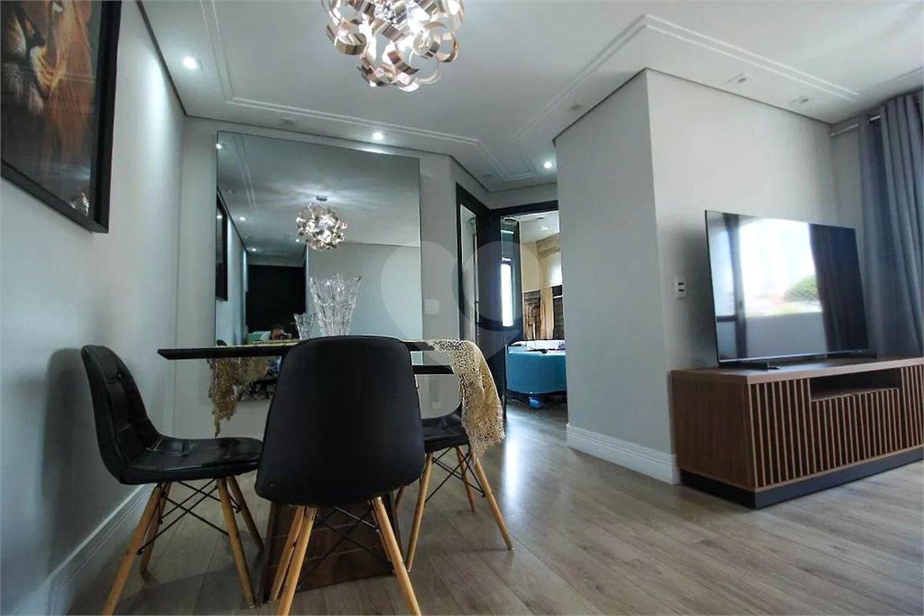 Apartamento com 55 m² à venda na Vila Bertioga.