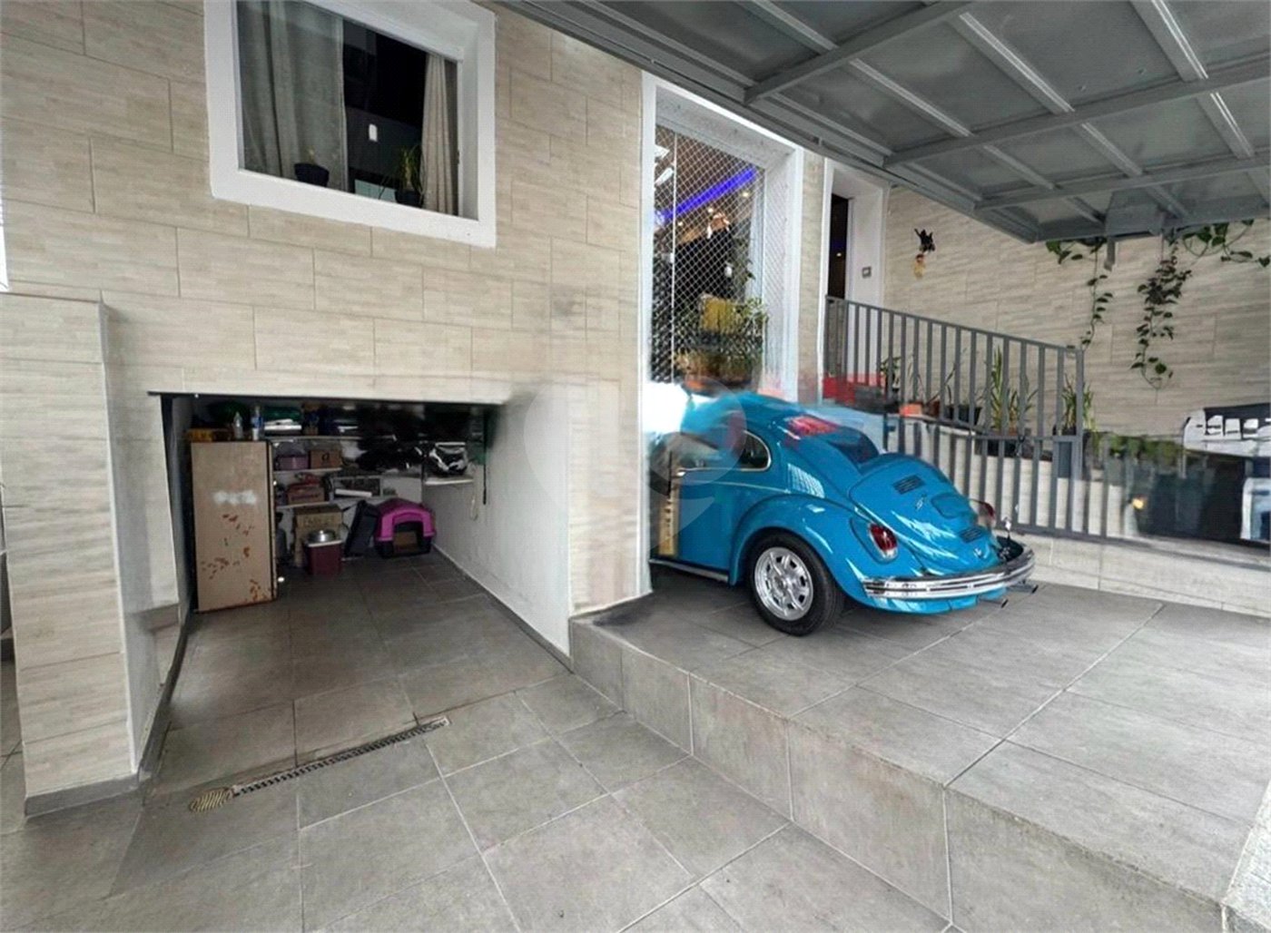 Sobrado à venda com 4 quartos, sendo 1 suíte, em Vila Gustavo, São Paulo, SP