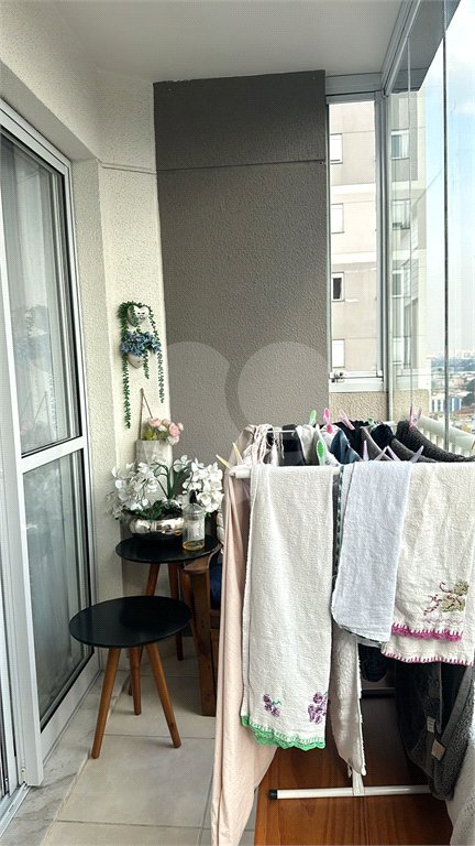 Apartamento à venda com 2 quartos, sendo 1 suíte, em Vila Galvão, Guarulhos, SP