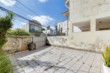 Sobrado à venda com 4 quartos, sendo 1 suíte, em Chácara Santo Antônio (zona Sul), São Paulo, SP