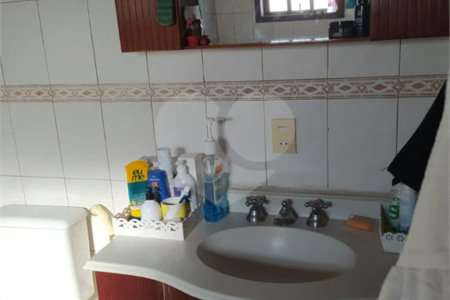 Casa à venda com 7 quartos, sendo 3 suítes, em Fazenda Marajoara, Campo Limpo Paulista, SP
