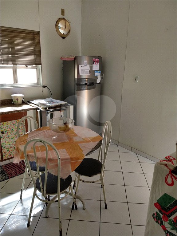 Sobrado à venda com 3 quartos em Jardim Regina, São Paulo, SP