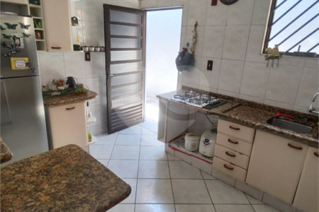Casa à venda com 3 quartos, sendo 1 suíte, em Vila Santana, Sorocaba, SP