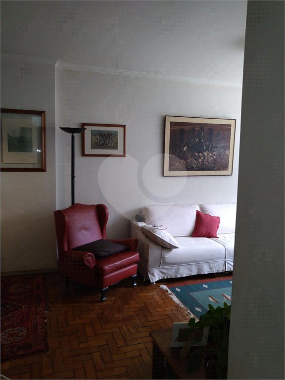 Apartamento à venda com 3 quartos, sendo 1 suíte, em Pinheiros, São Paulo, SP