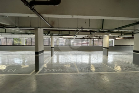Apartamento à venda com 2 suítes em Campo Belo, São Paulo, SP