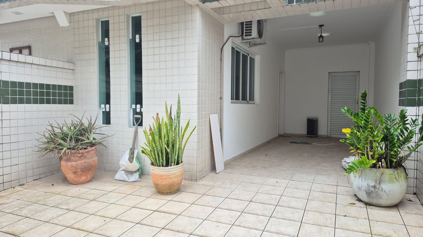 Casa com 4 dormitórios à venda, 262 m² por R$ 2.500.000,00 - Ponta da Praia - Santos/SP