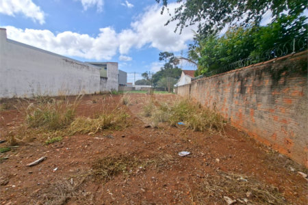 Terreno à venda em Vila Carolina, Itapetininga, SP