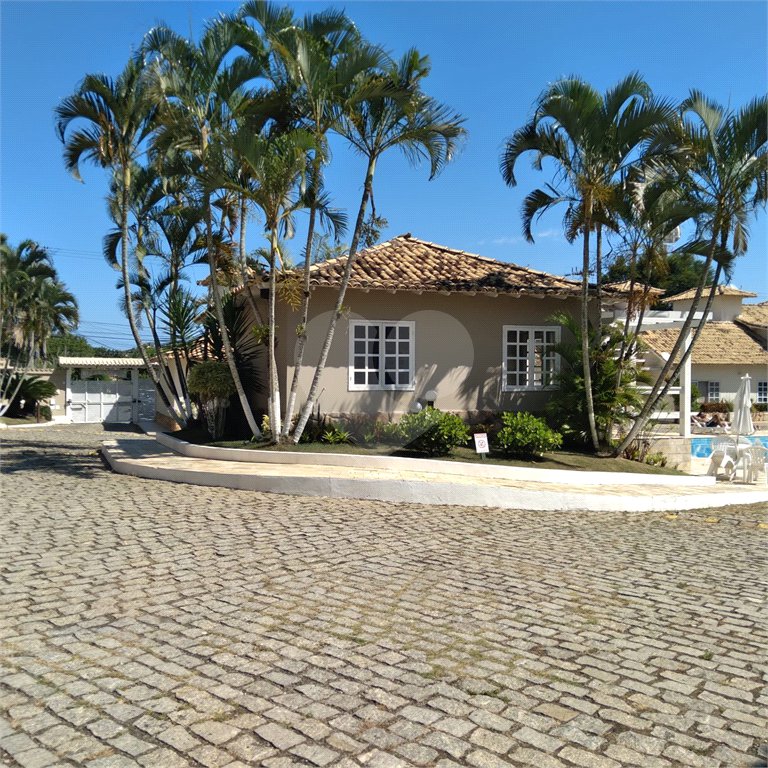 Casa em condomínio à venda com 2 quartos, sendo 1 suíte,  em Alto de Búzios, Armação dos Búzios, RJ