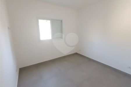 Apartamento à venda com 2 quartos em Estação, São Roque, SP