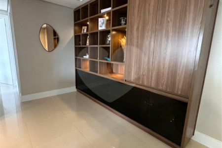 Apartamento à venda com 2 quartos, sendo 1 suíte, em Água Branca, São Paulo, SP