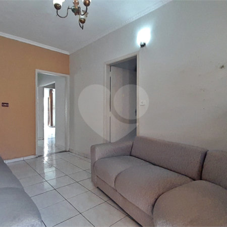 Casa Térrea à venda com 3 quartos em Vila Gustavo, São Paulo, SP