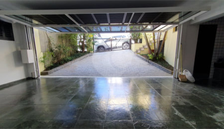 Sobrado à venda com 3 quartos, sendo 1 suíte,  em Horto Florestal, São Paulo, SP