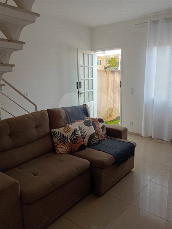 Casa à venda com 2 quartos no condomínio Cond Cesar Parque, Mogi das Cruzes - SP