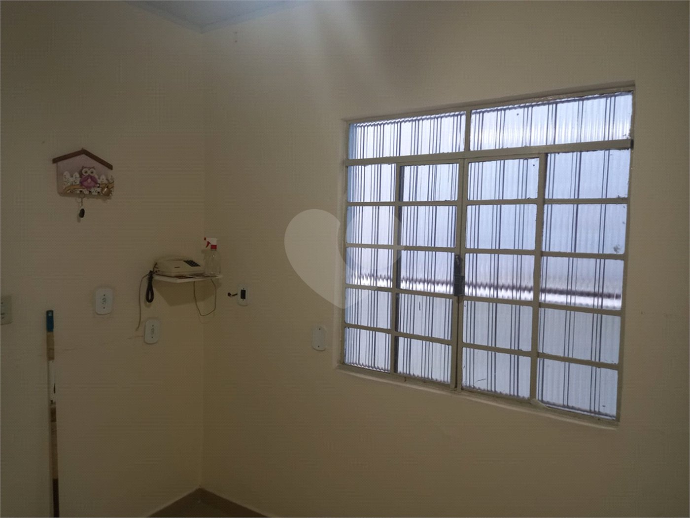 Sobrado à venda com 4 quartos, sendo 1 suíte, em Jardim Peri, São Paulo, SP