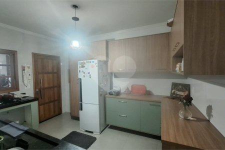 Casa à venda com 3 quartos, sendo 2 suítes, em Parque dos Eucaliptos, Sorocaba, SP