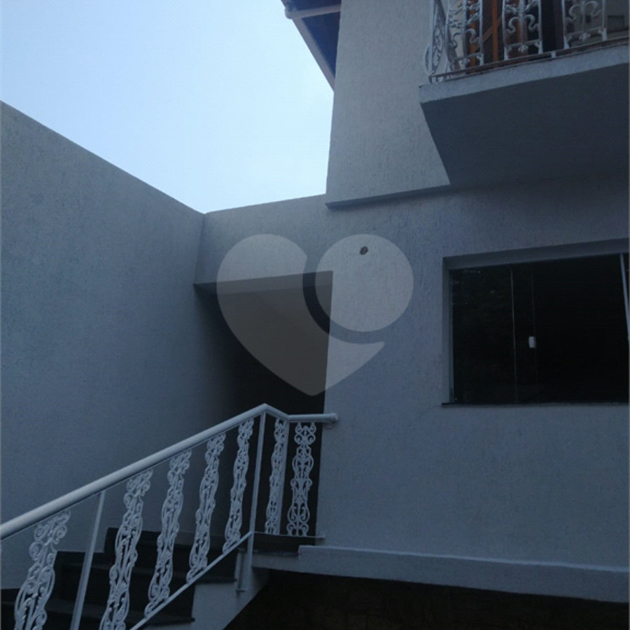 Sobrado à venda com 3 quartos, sendo 1 suíte, em Vila Gustavo, São Paulo, SP