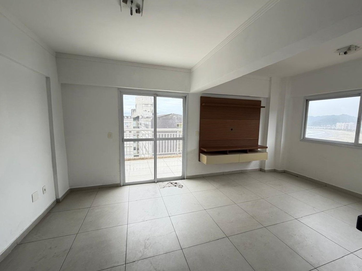 Cobertura com 2 dormitórios à venda, 98 m² por R$ 900.000,00 - José Menino - Santos/SP
